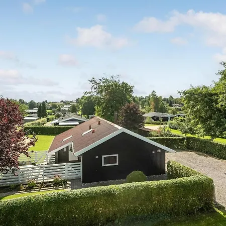 Holiday Home Hejls With Hot Tub 265 *