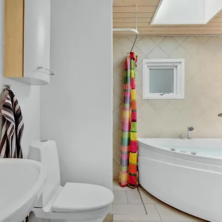 Holiday Home Hejls With Hot Tub 265 Vakantiehuis