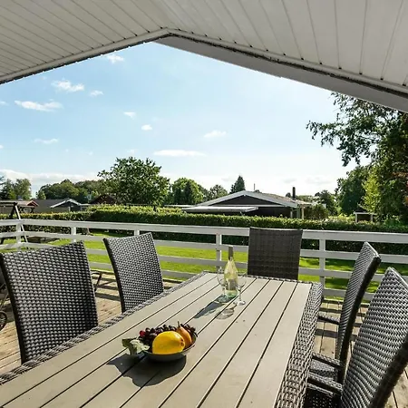 Holiday Home Hejls With Hot Tub 265 Vakantiehuis Hejls